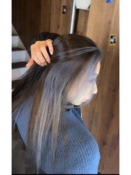 アヴァンス 天王寺店(AVANCE.) ネイビーブルー×フェイスフレーミングインナーカラー