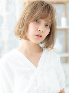 モッズヘア 上尾西口店(mod's hair) 斜めバングくすみベージュ切りっぱなしボブh4上尾10代20代30代