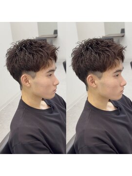 ブライト(BRIGHT) アップバングショート