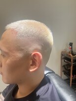 トラッドバーバースタイル 中野店(TRAD BARBER STYLE)&nbsp;ボウズ　ホワイト