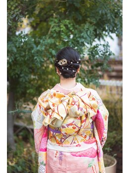 ナナホシ(NANAHOSI)の写真/「綺麗だね」家族が喜ぶハレの日支度。着付けから撮影まで一箇所で叶う、温かな隠れ家サロン。【着付け】