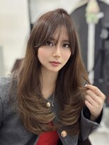 ロムーク 表参道(LOMKH) ロングレイヤーカット顔周りシールエクステ冬ヘーゼルグレージュ