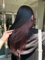 互感 近岡店&nbsp;黒髪に映えるピンクレッドインナー