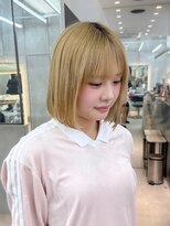 ロンドシエル 横浜(Lond ciel)&nbsp;イメチェン外ハネボブ美髪ワイドバングミディアムレイヤーカット