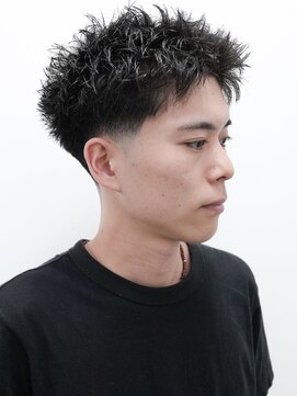 カーウォッシュバーバー(CARWASH BARBER) メンズカットアップバング刈り上げスパイキーショート0703