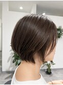 首を長く見せる　ロータイトショート