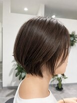 リルノーティス(Lil notice)&nbsp;首を長く見せる　ロータイトショート
