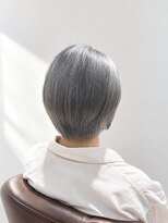 モザミ(MOZAMI)&nbsp;骨格に合わせて小顔見せが叶う大人の似合わせショートボブ