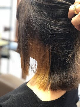 ラブリッシュ(LOVERICHE) お客様スタイル 30代女性 インナーカラー(ブリーチ)ボブ
