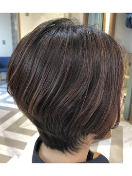 ロンドアベニール 北千住(Lond avenir) 収まりの良いくびれショート　スタイリスト西田大樹