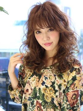 グレープバイン(GRAPEVINES) フェミニン／パーマヘア