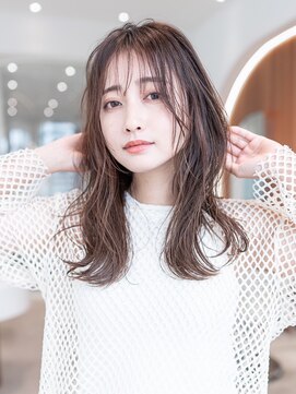 ハバナ 渋谷(HAVANA) 20代30代大人可愛い斜めバンググレージュカラー/レイヤーカット