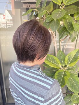 ルアナ(Luana) ショートボブ