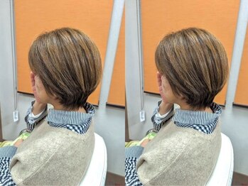 リンクス ヘアスタジオの写真/【傷みを抑えた弱酸性カラー使用◎】透明感ある上品なハイライトカラーでいつもと違う印象に♪