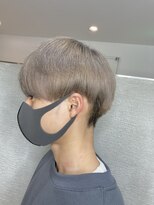 フーチー クーチー アマティー 豊中店(FUCHI KUCHI amati)&nbsp;@fuchi_kuchi.okada[梅田豊中学割ブリーチカラー/メンズカット］