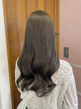 トワ(toi) オリーブベージュ/ブリーチなしダブルカラー/横浜