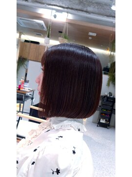 ゼストララ(ZEST Lara) アゴ下ボブ