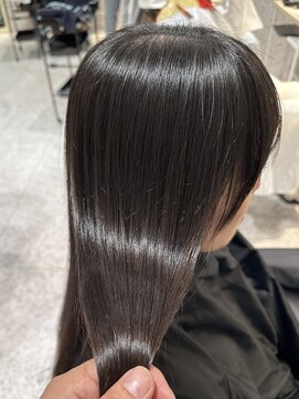 ゼストソエル(ZEST soell) 酸性ストレートでサラ艶髪に