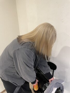 ユニコ(unico) お洒落なデザインカラー/レイヤーカット