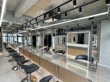 ロンドミラー 博多店(Lond Mirror)の雰囲気（博多駅/ブリーチなしダブルカラー/髪質改善/韓国/縮毛矯正 /博多）