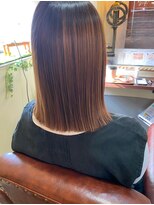 ハピネス クローバー 学園前店(Happiness CLOVER)&nbsp;艶髪ミディアムヘアー