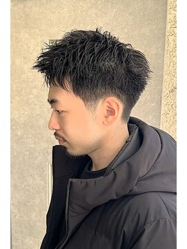 スナッグルサロン(SNUGGLE SALON) ピンパーマスパイキーショートツイストパーマフェザーショート