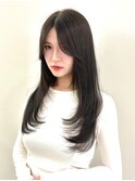 顔まわりカットミディアムウルフレイヤーロングハッシュボブ