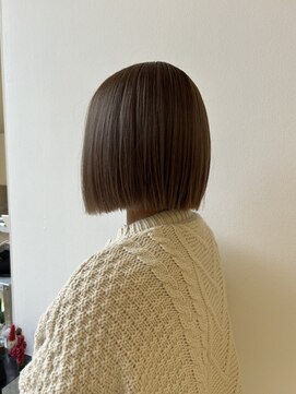 キルト(kilto.) 毛先ブリーチ/ブリーチなしベージュカラー/くすみベージュ