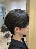 ニュアンス毛流れ刈り上げセンターパートフェザーショート h