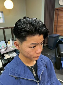 スタンドバーバー 柏(STAND BARBER) MEN’S HAIR/波巻ツイストスパイラル/フェザーパーマ/柏