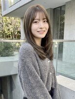 グルス(GruS) #セミロングレイヤー #シアーブラウン #透明感カラー