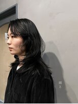 雨と ミディアムレイヤー・ダークオリーブ