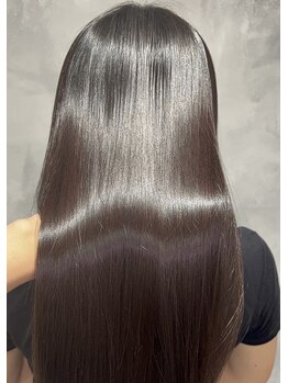 アース 流山おおたかの森店(HAIR&MAKE EARTH)の写真/流山★思わず触れたくなる史上最高のうるツヤ髪へ！サロン帰りの質感が続く、上質ケア◎