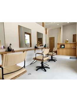 3席だけのプライベート空間♪人目を気にせず、あなただけの寛ぎの時間が流れる癒しサロン♪