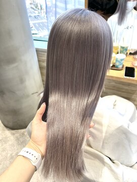 リーオオサカ(Lee Osaka) ラベンダーホワイト/kana