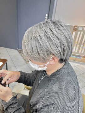 ブロッサム 保谷(Blossom) ホワイトアッシュダブルカラーブリーチハイトーンシルバーグレー