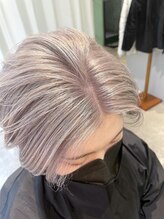 ヴィレッタ(VIRETTA) ホワイトシルバー×ハイトーン