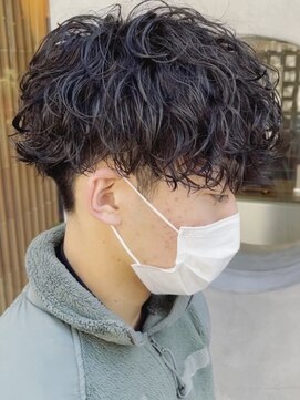 フィフス 栄(fifth) 波巻きパーマツイストパーマメンズマッシュ波巻きスパイラル栄駅