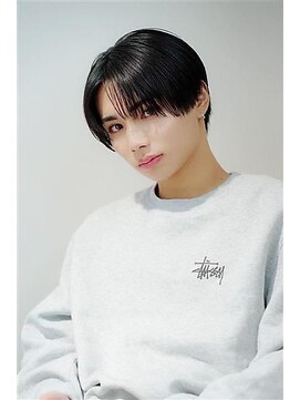 ファースト 三宮店(First) 韓国風コンマバングショート