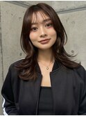 顔周りレイヤーカットくびれヘアミルクティーベージュカラー