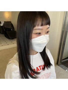 カフカ(CAFCA) オン眉ぷっつりカット