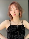 逆三角形 ピンクベージュ 切りっぱなしボブM20250918