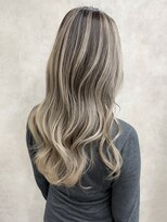 サニー 渋谷(SUNNY) バレイヤージュ、ハイライト、レイヤーカット、ケアブリーチ