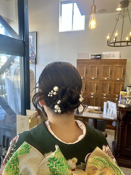 ハグヴィアン(HUG BIEN) カチモリヘア