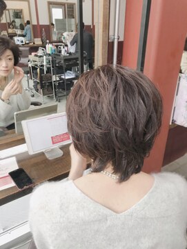 ルーファス 恵比寿 渋谷(Ruufus) 40代にボリュームレイヤーショート【Ruufus恵比寿渋谷】赤塚