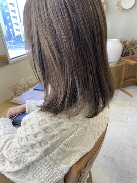 マロウ(mallow) 《花屋併設》ソフトオリーブベージュ@20代30代40代