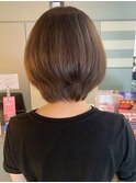 甘めの前下がりボブ×ミルクティーブラウン