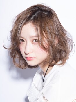 オールド 八王子店(old)の写真/【リタッチ白髪染め¥4000】白髪を活かす大人ハイライトでお洒落に★色モチ・ツヤ感・手触り抜群◎[八王子]