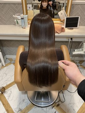 ロンド 銀座(Lond) Lond イノアカラーで潤う艶髪へ