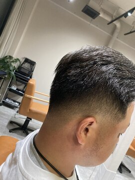 リーフヘアー(Leaf Hair) メンズフェードスタイル